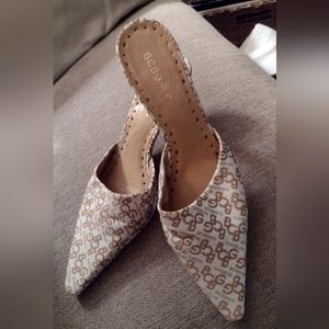 BCBG logo slip on heel mules 8,5B